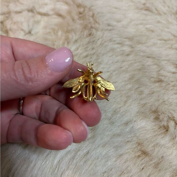 Vintage Gold Bee Brooch with Jasper Stone - Picture 4 of 5